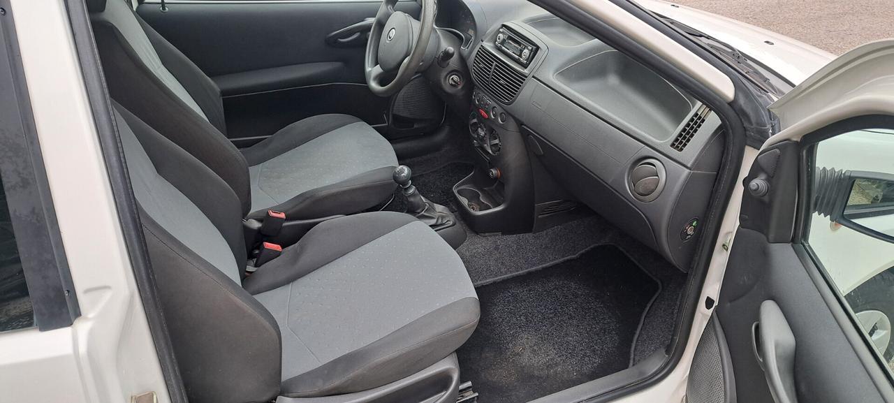 Fiat Punto 1.2 3 porte Active