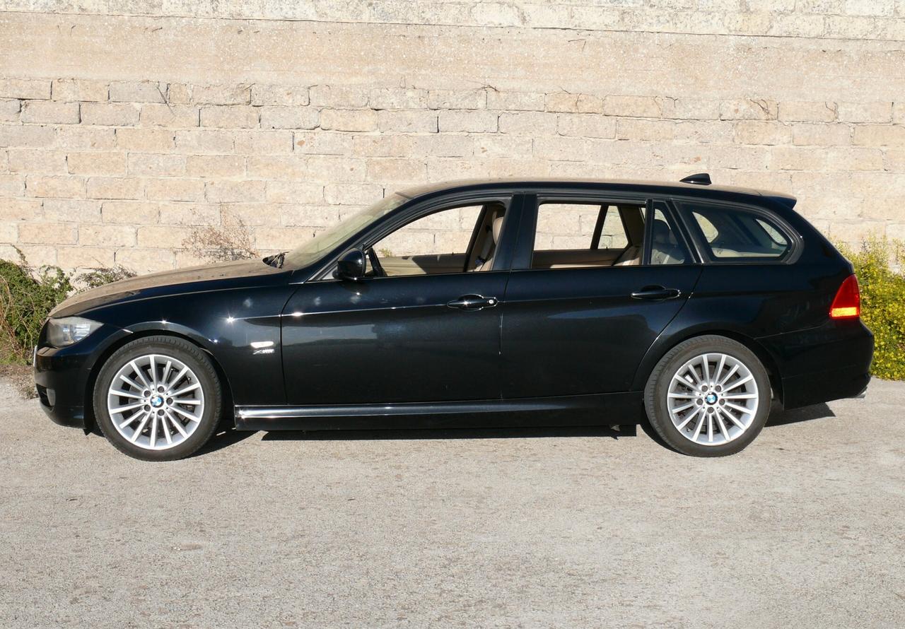 Bmw 320 xDrive Touring (M1403)