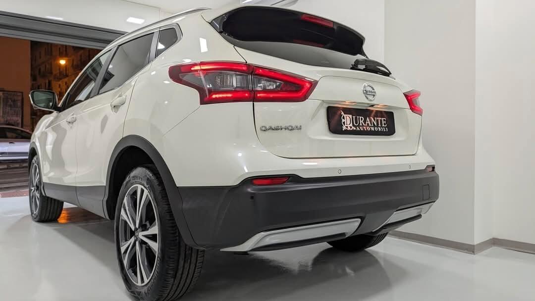 Nissan Qashqai 1.5 dCi N-Connecta