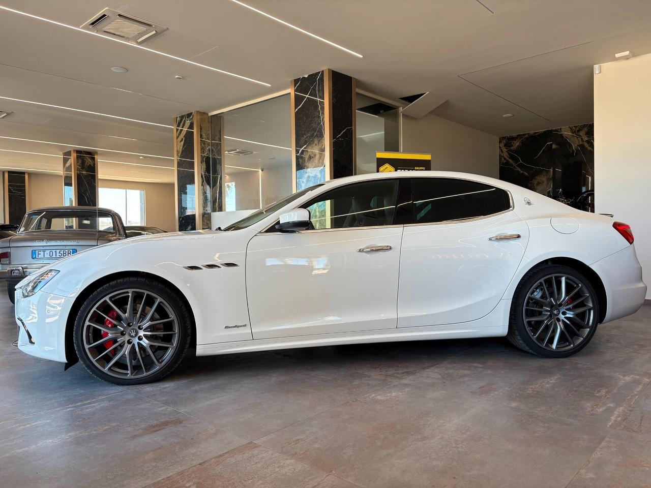 Maserati Ghibli V6 Diesel 275 CV Gransport