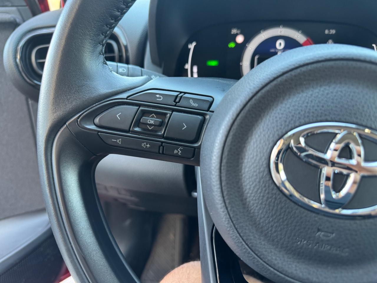 Toyota Yaris 1.5 Hybrid 5 porte Trend