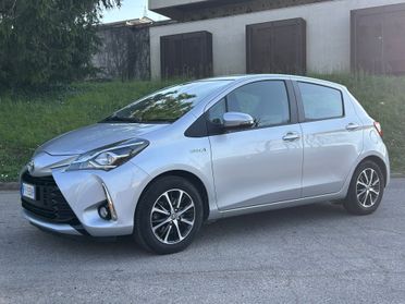 Toyota Yaris 1.5 Hybrid Y20*Tagliandi completi*Navi, Camera, Clima Auto, Unico Proprietario