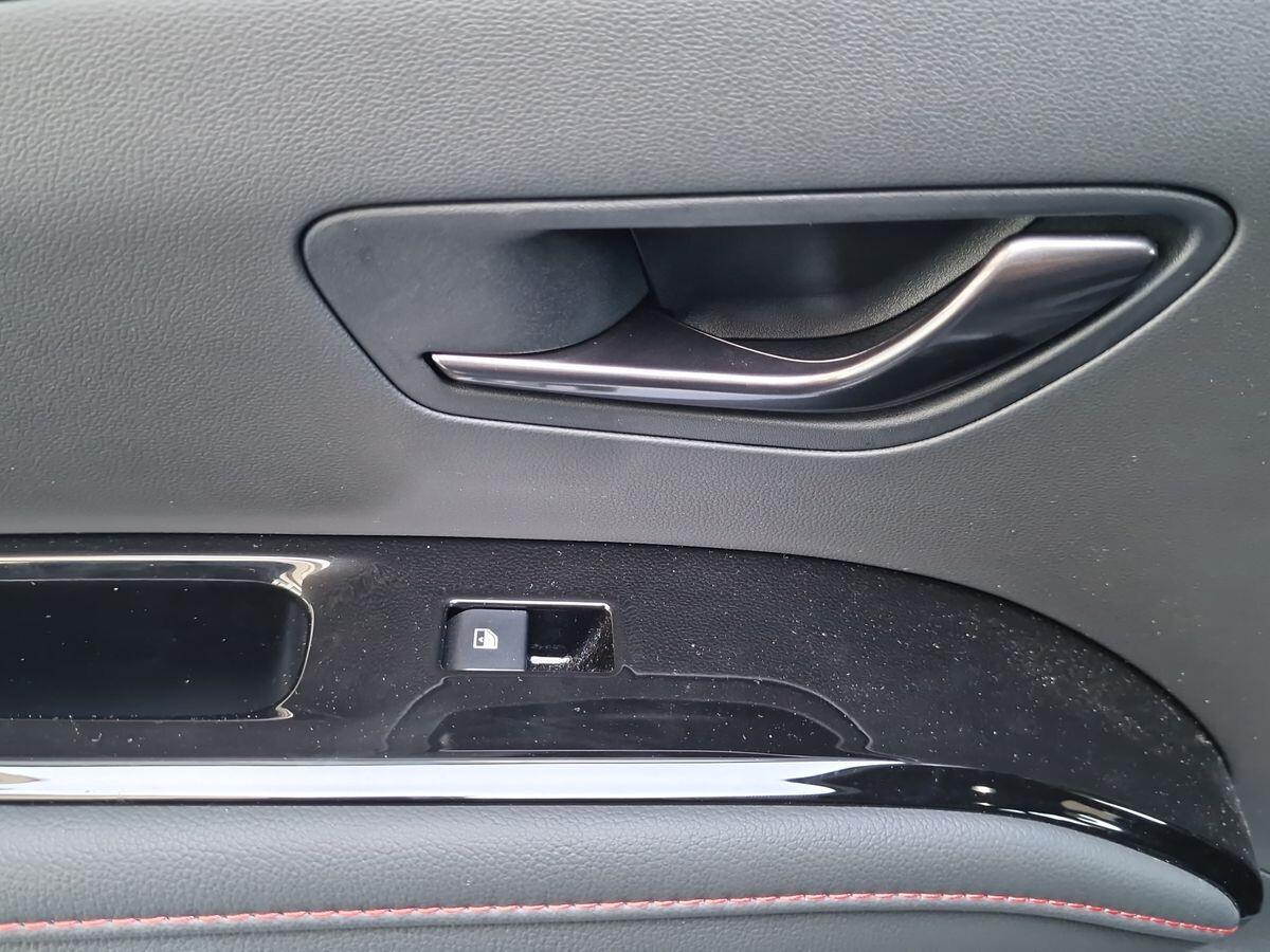 HYUNDAI TUCSON 1.6 PLUG-IN HYBRID 4W NLINE