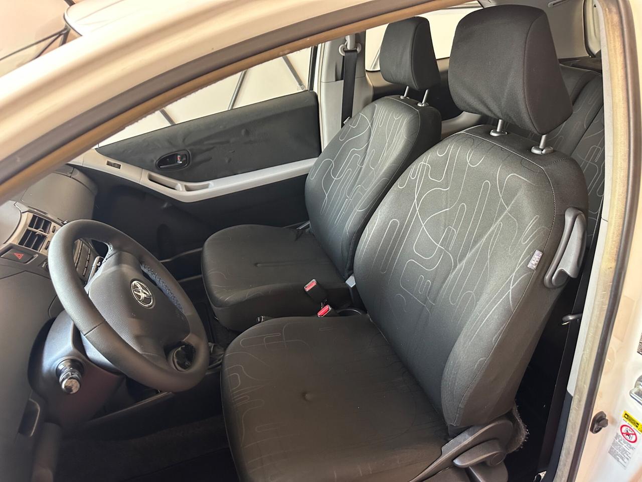 Toyota Yaris 1.0 3 porte