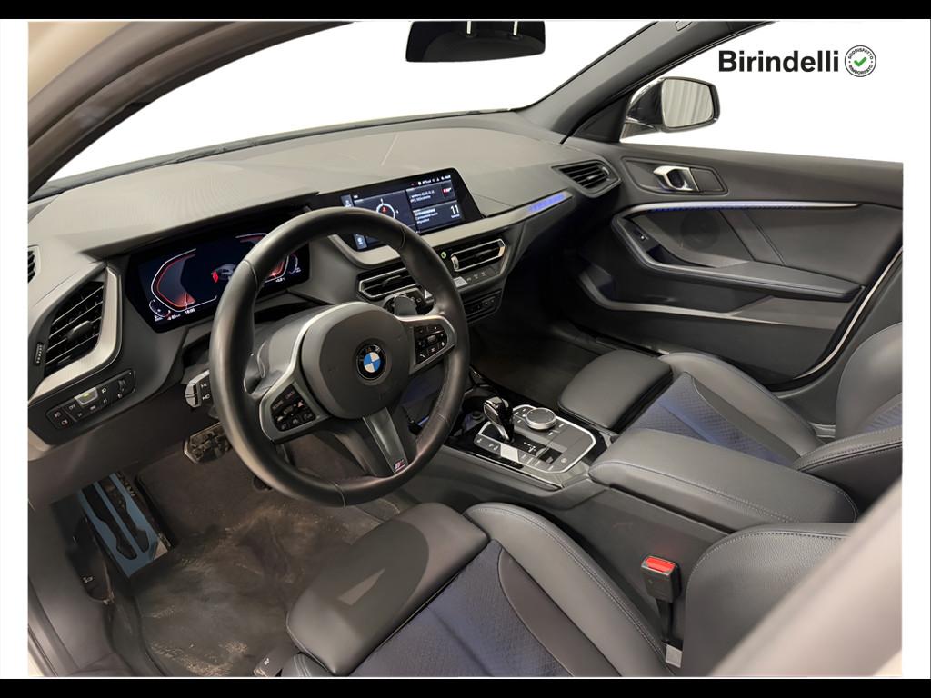 BMW Serie 1 (F40) - 118d 5p. Msport