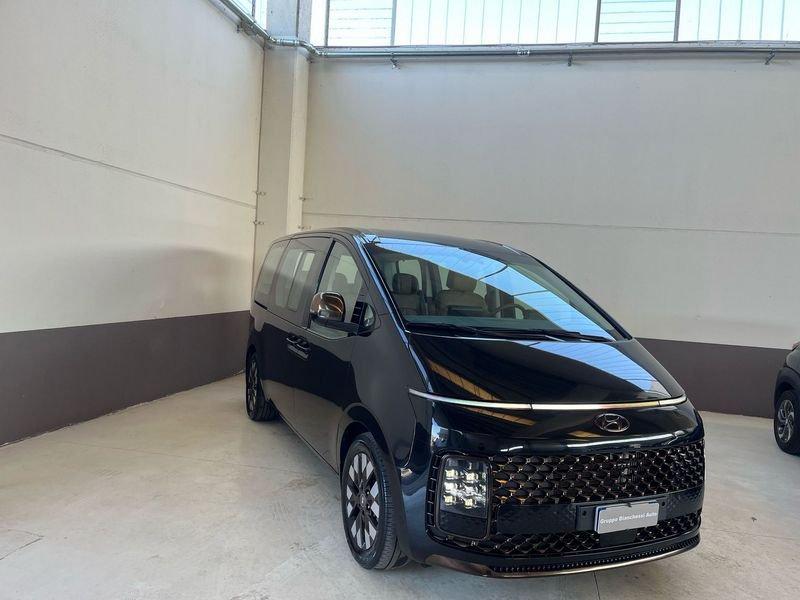 Hyundai Staria 2.2 AT AWD 7 posti Luxury