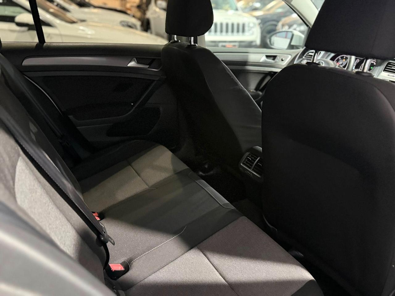 Volkswagen Golf 7 1.6 TDI 105cv 2015 Automatica