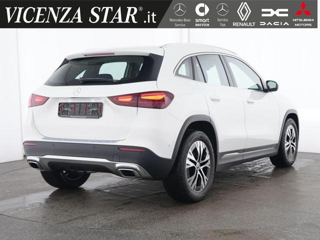 MERCEDES-BENZ GLA 180 MHV ADVANCED SPORT