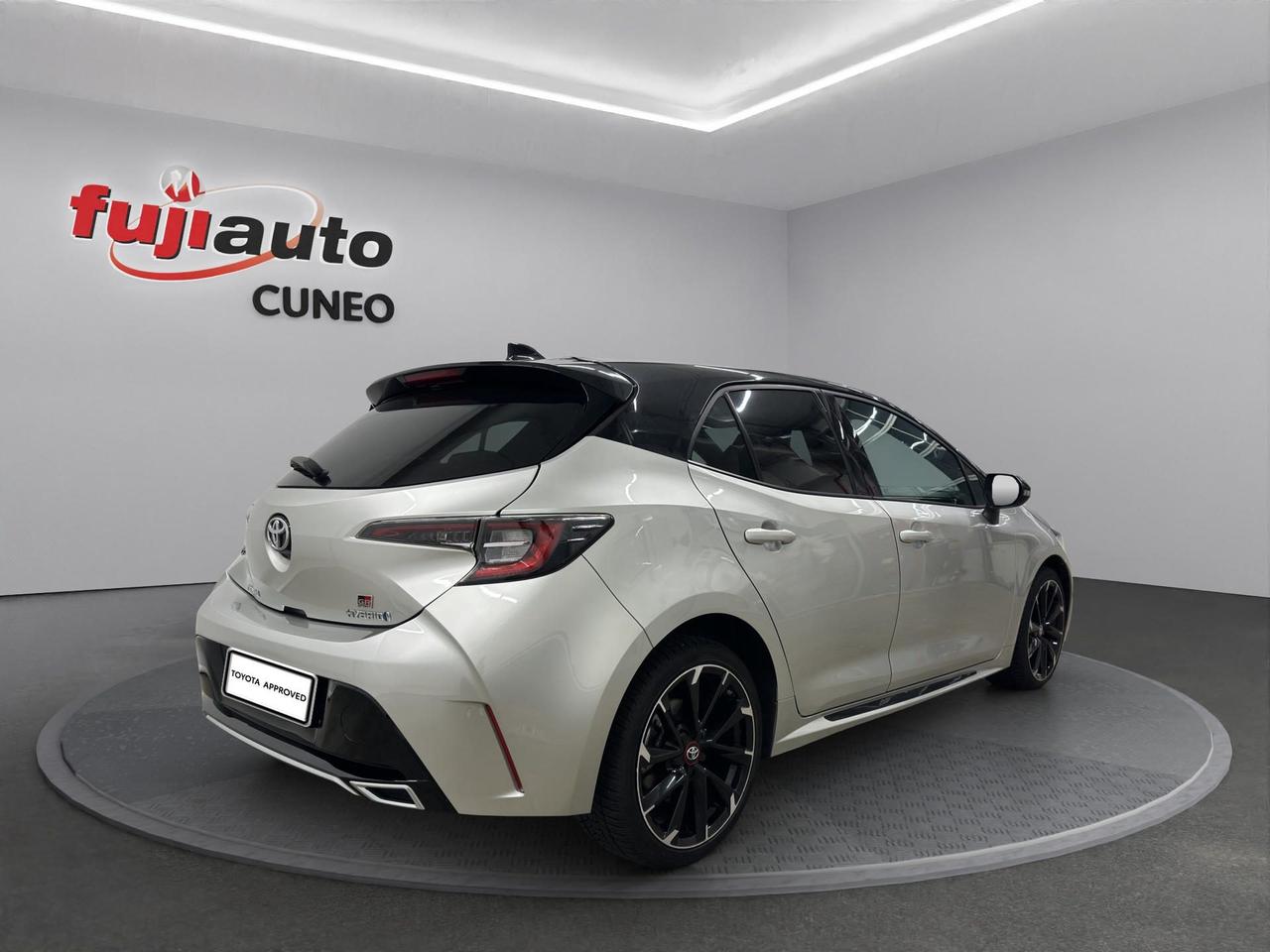 Toyota Corolla 2.0h GR Sport cvt