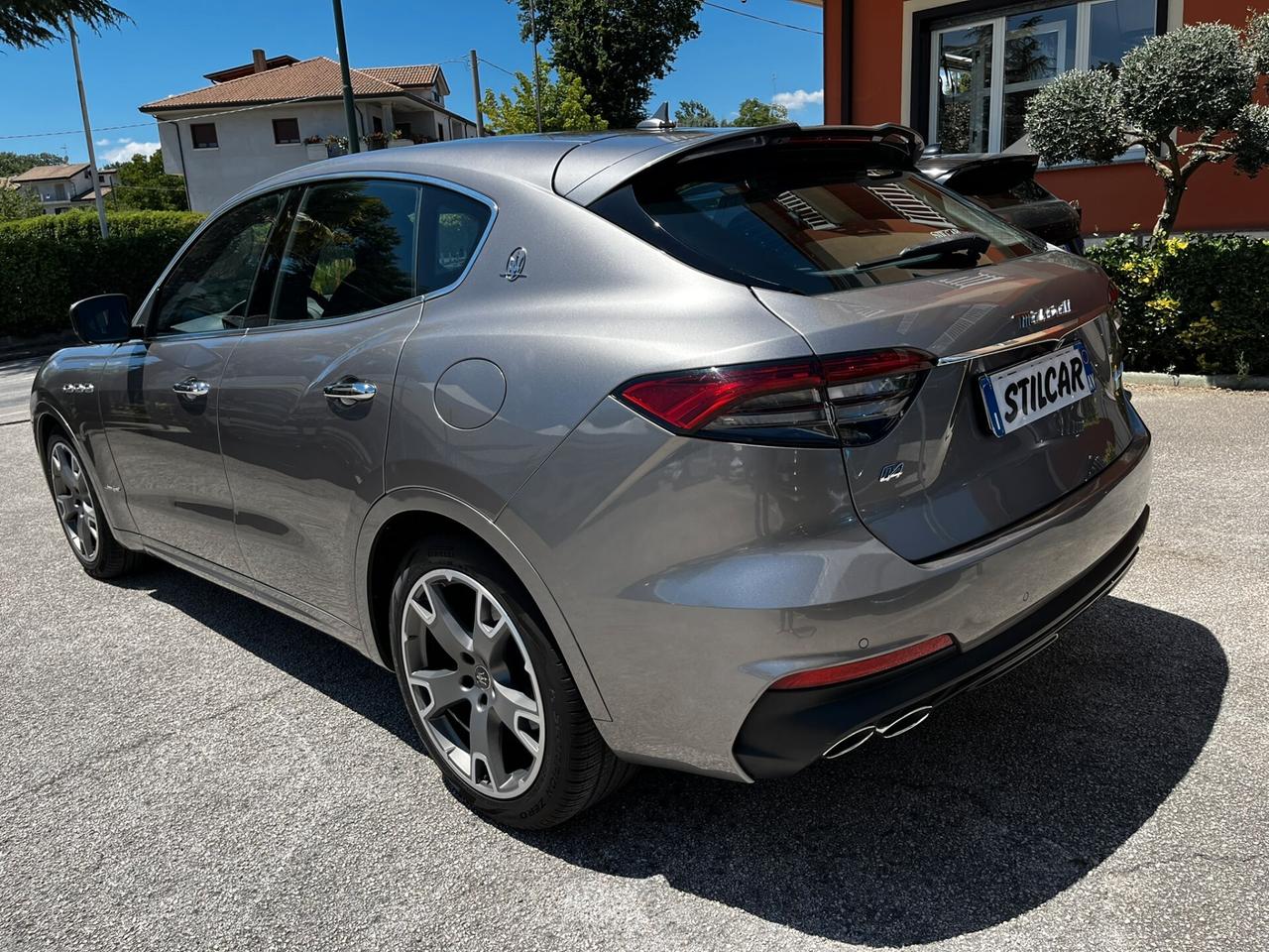 Maserati Levante 3.0 V6 Benzina 350CV Gransport