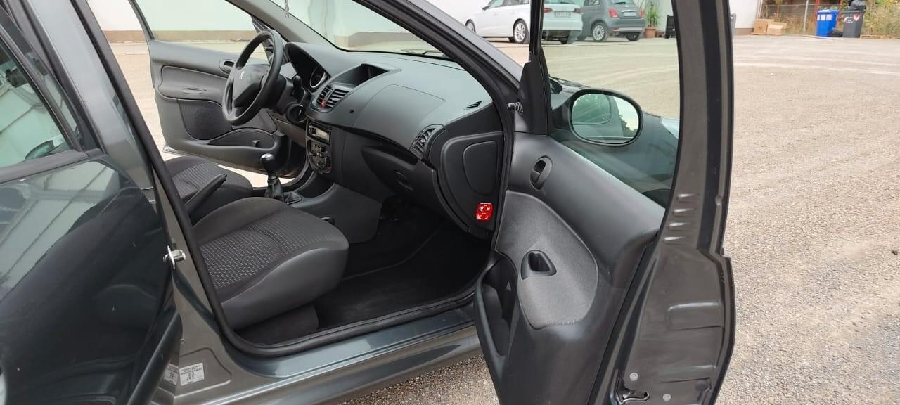 Peugeot 206 Plus 1.1 60CV 5p. Trendy