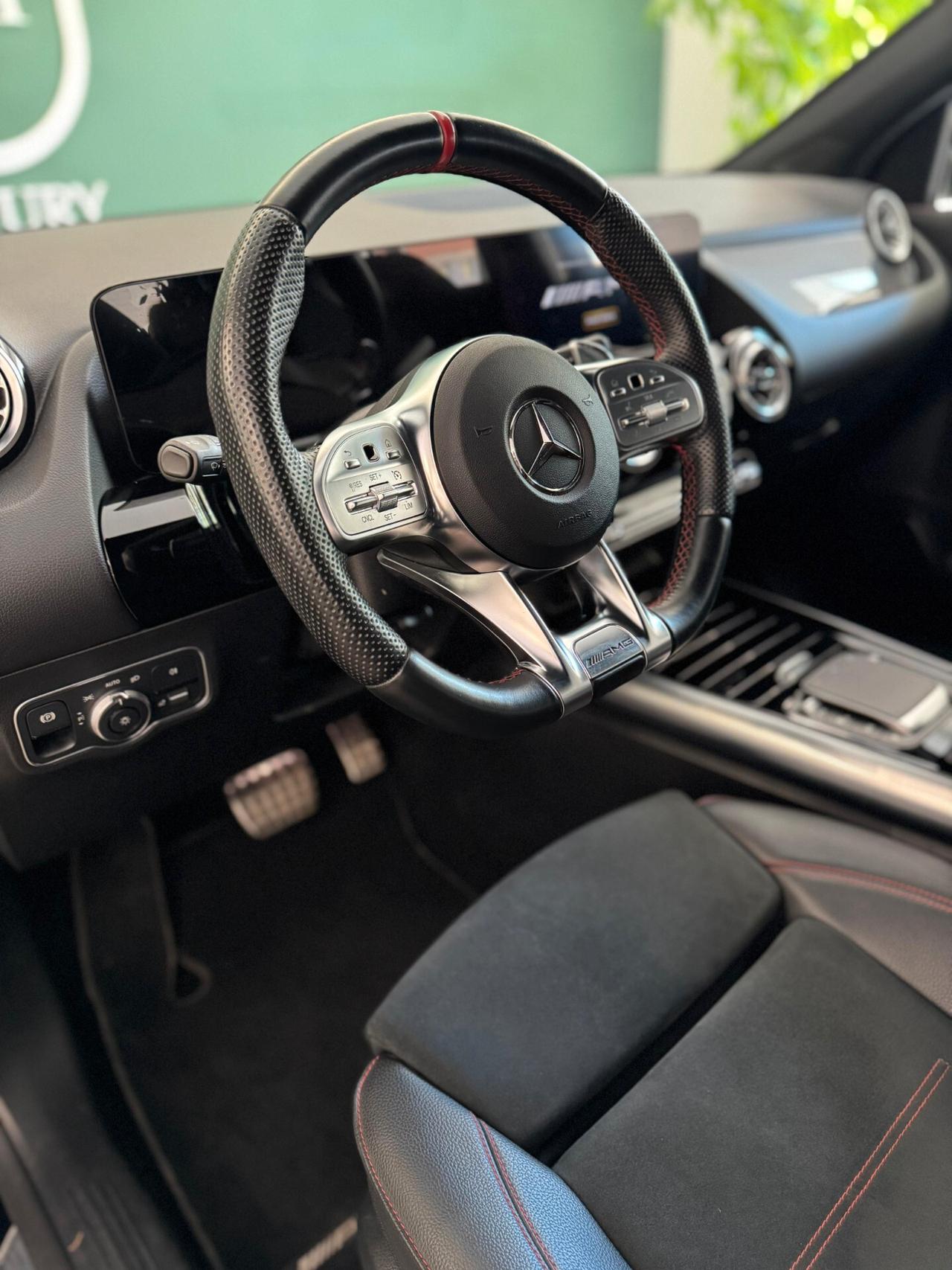 Mercedes-benz GLA 45 AMG GLA 35 4Matic AMG