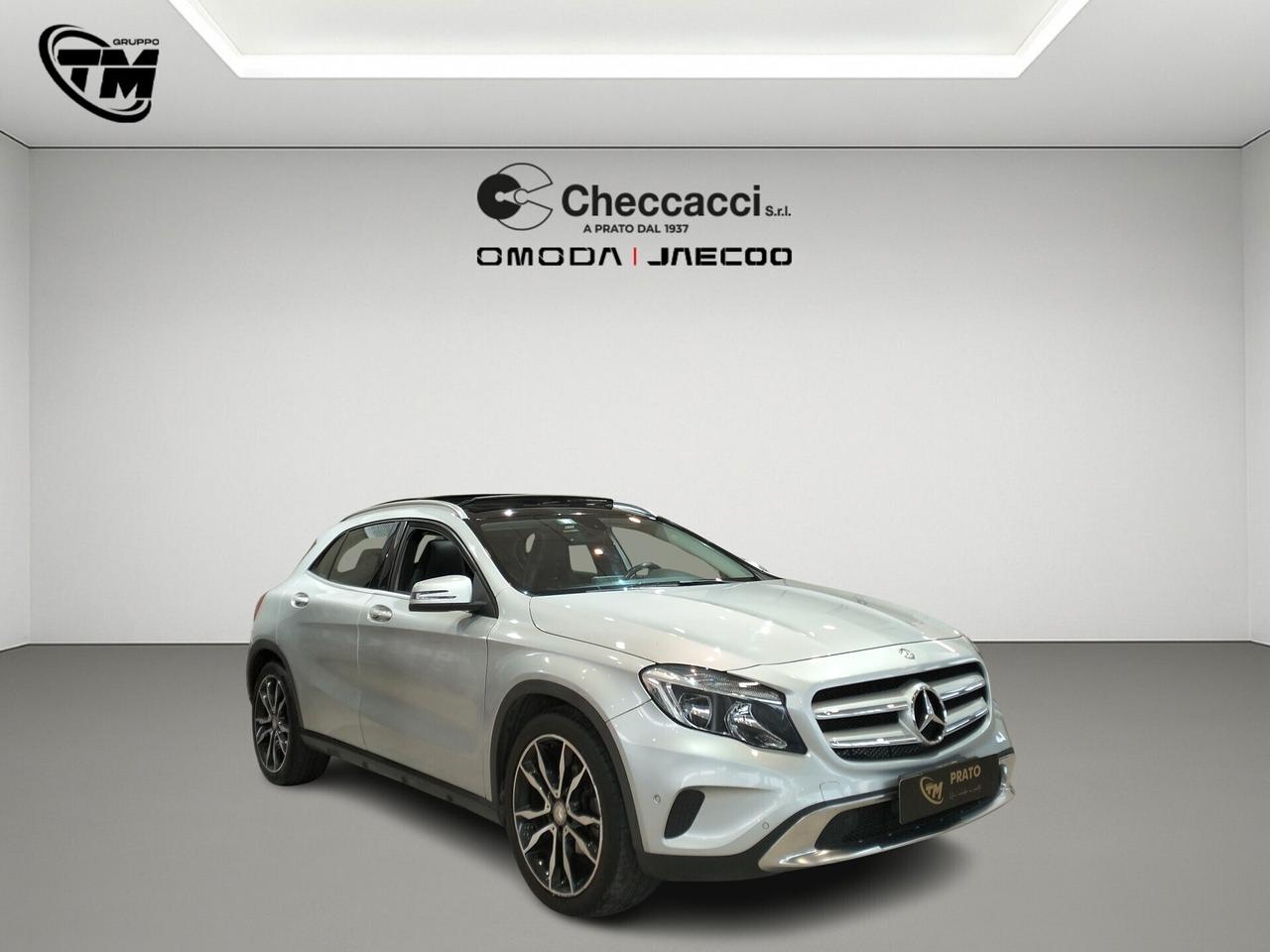 Mercedes-Benz GLA 220 d Sport 170cv auto *TETTO APRIBILE*