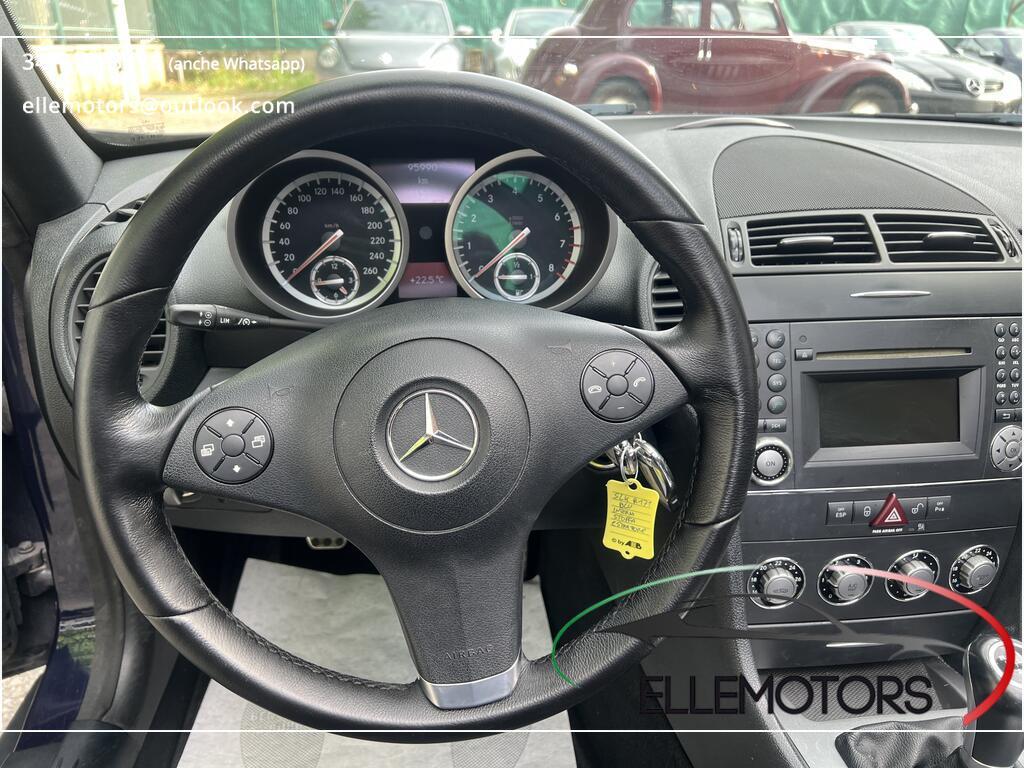 Mercedes SLK Roadster - R171 SLK 200 PREMIUM AMG