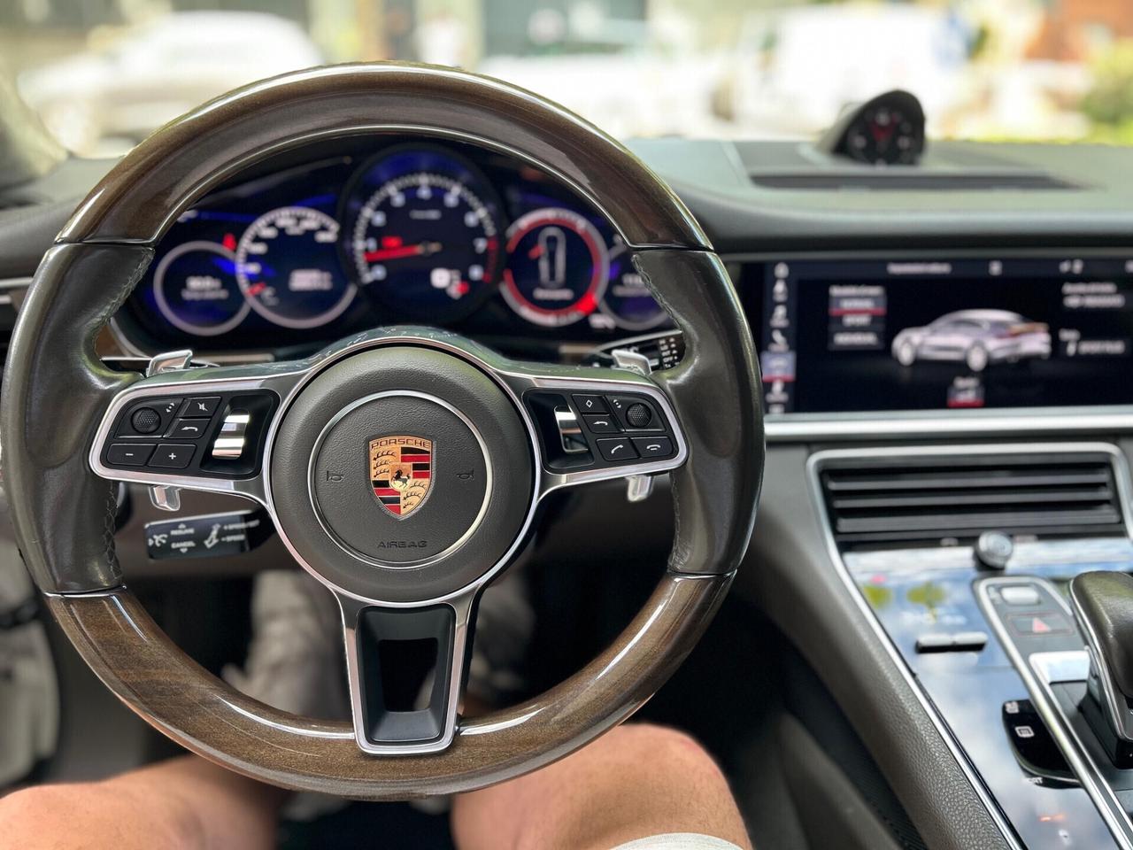 Porsche Panamera Sport Chrono