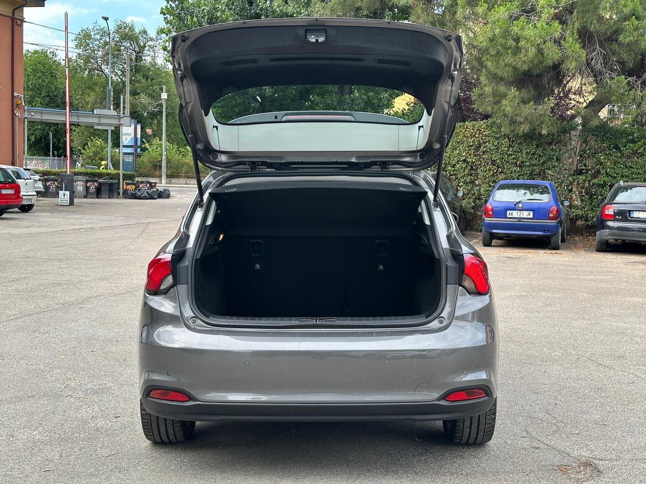 Fiat Tipo 1.4 T-Jet 120CV GPL SW Lounge