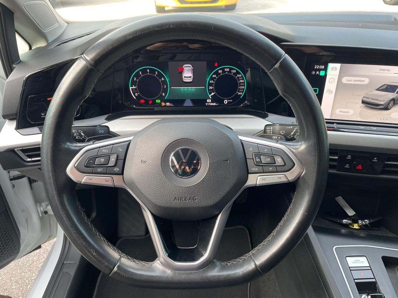 VOLKSWAGEN GOLF 8 1.0 eTSI LIFE DSG 110cv