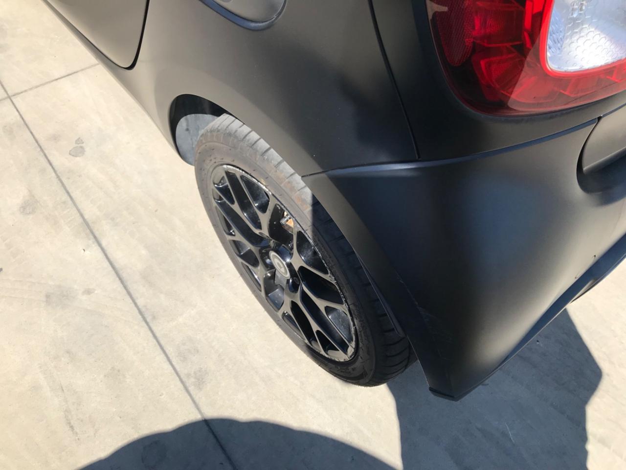 Smart ForTwo 90 0.9 Turbo twin. Limited Edition Berlin Black
