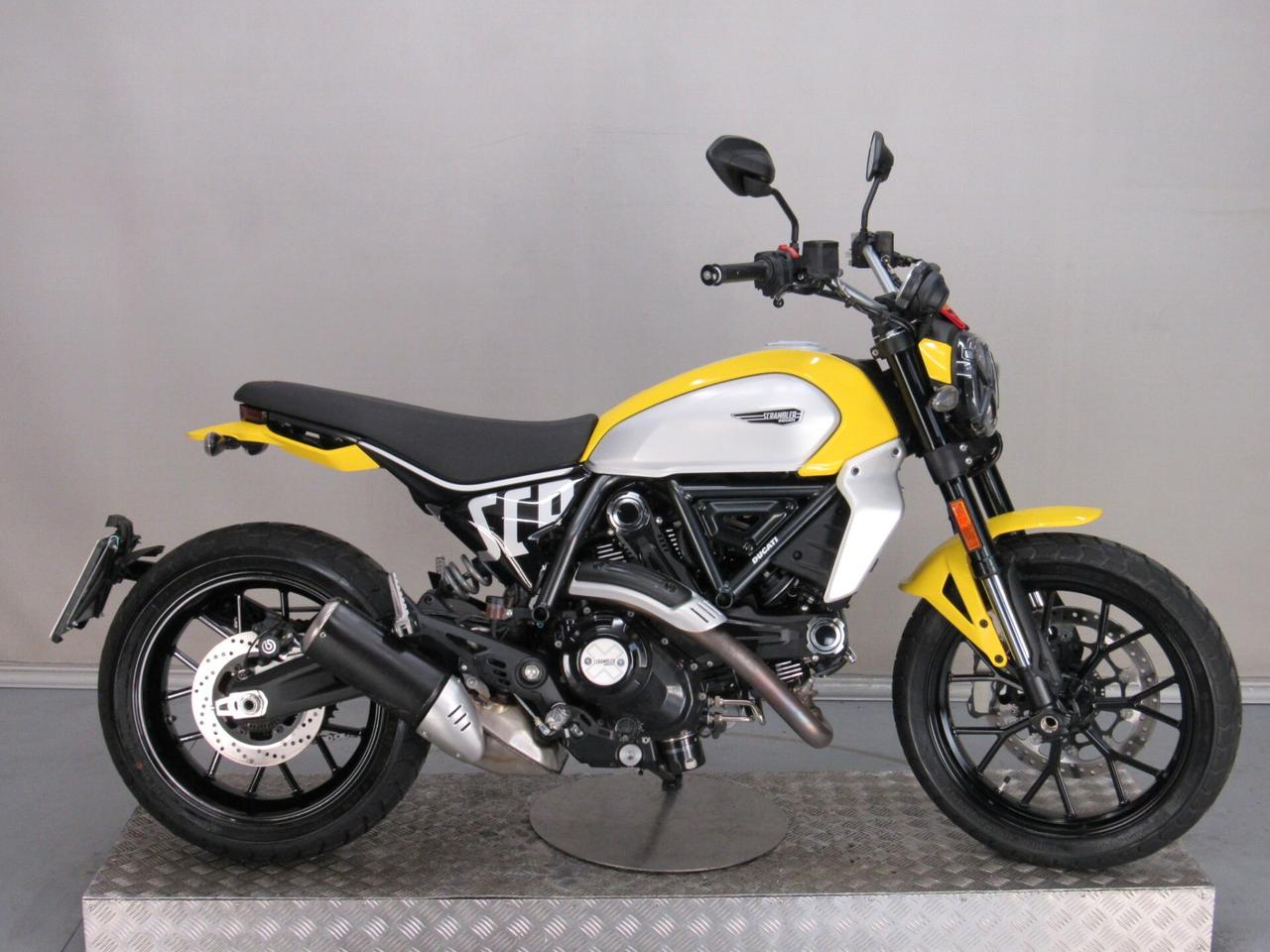 Ducati Scrambler ICON YELLOW