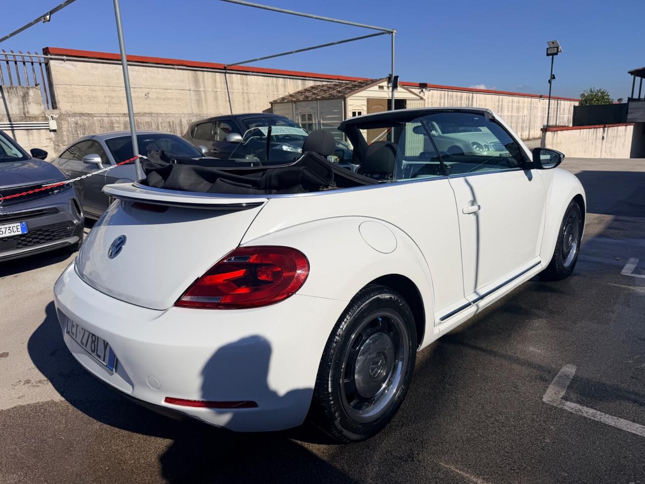 Volkswagen Maggiolino 1.6 TDI CABRIO 105cv BlueMotion Technology