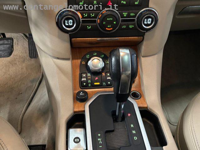 LAND ROVER Discovery 4 3.0 TDV6 HSE