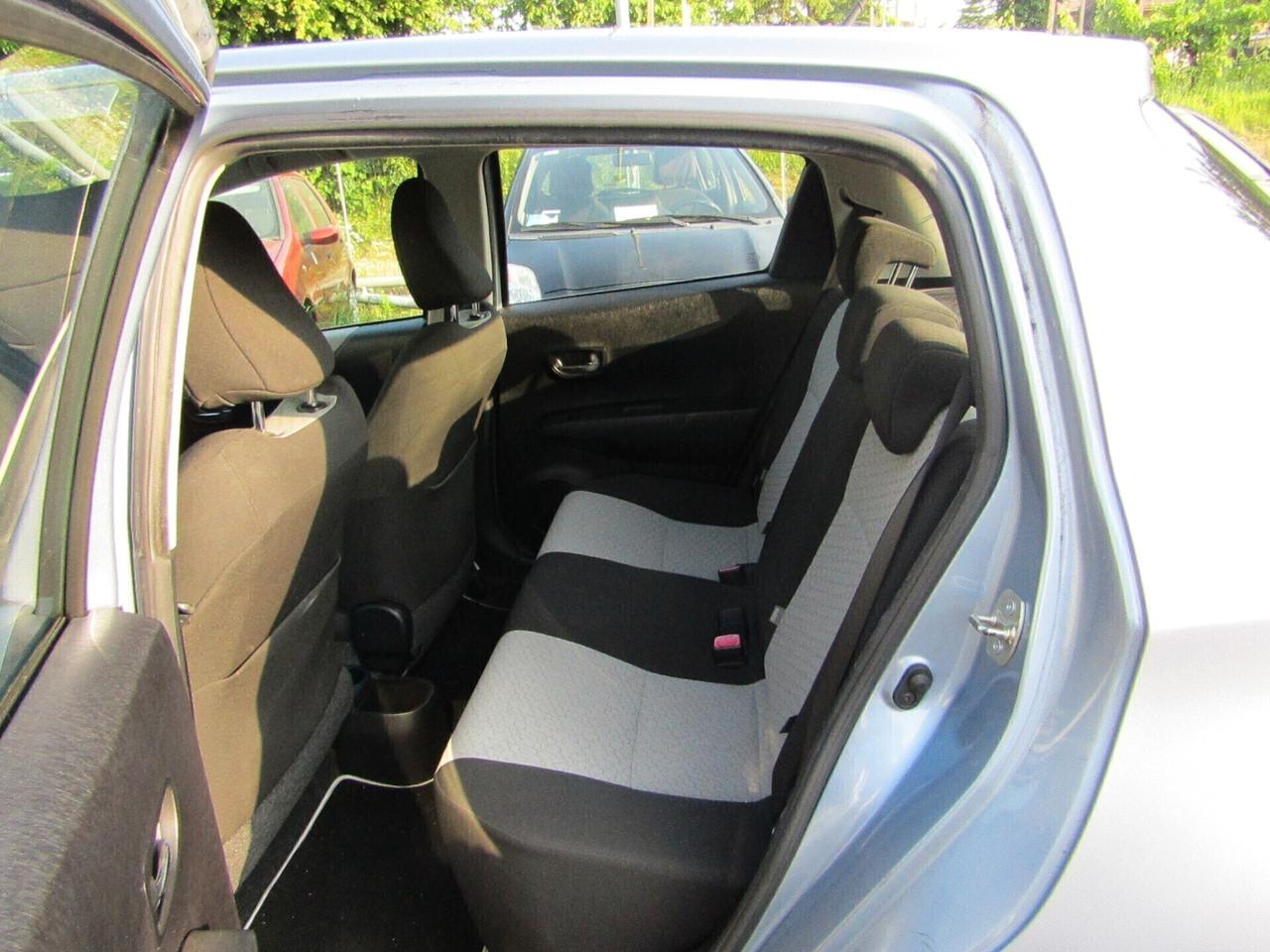 Toyota Yaris 1.3 5 p. Tagliandi ufficiali