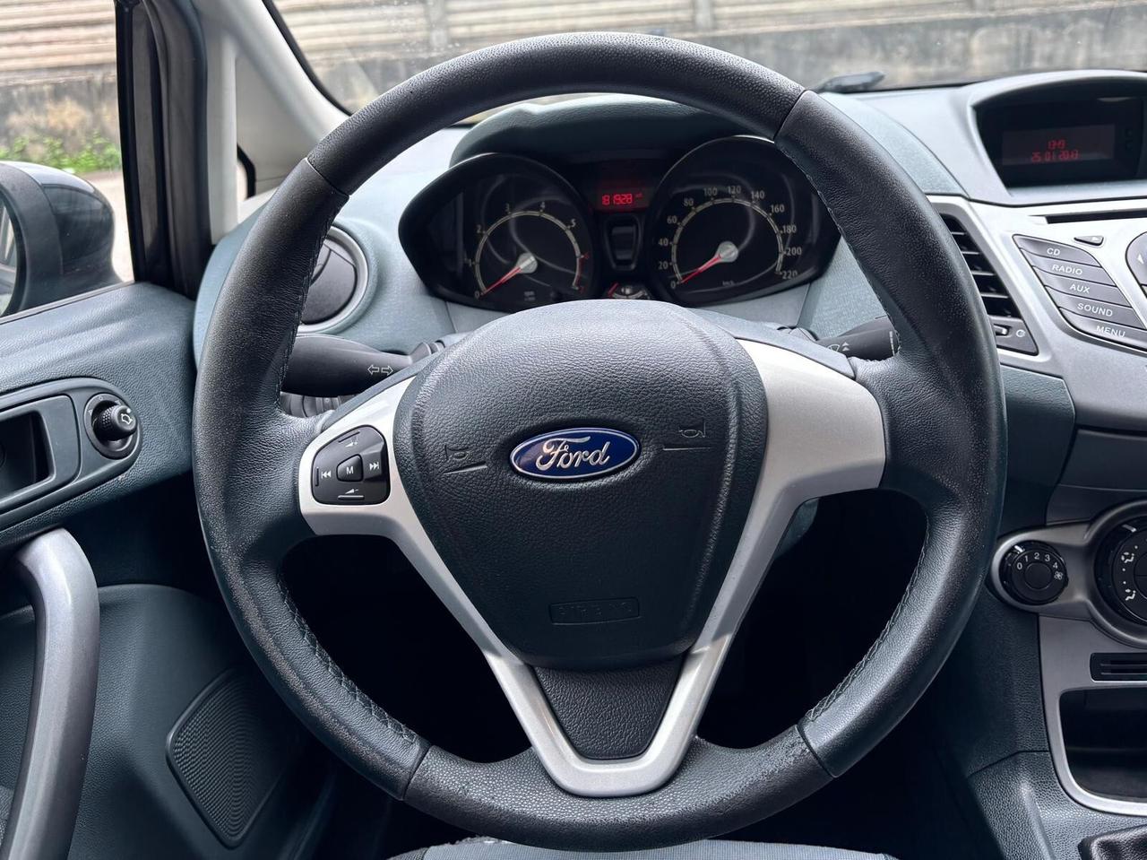 Ford Fiesta 1.2 82 CV 5 porte Titanium