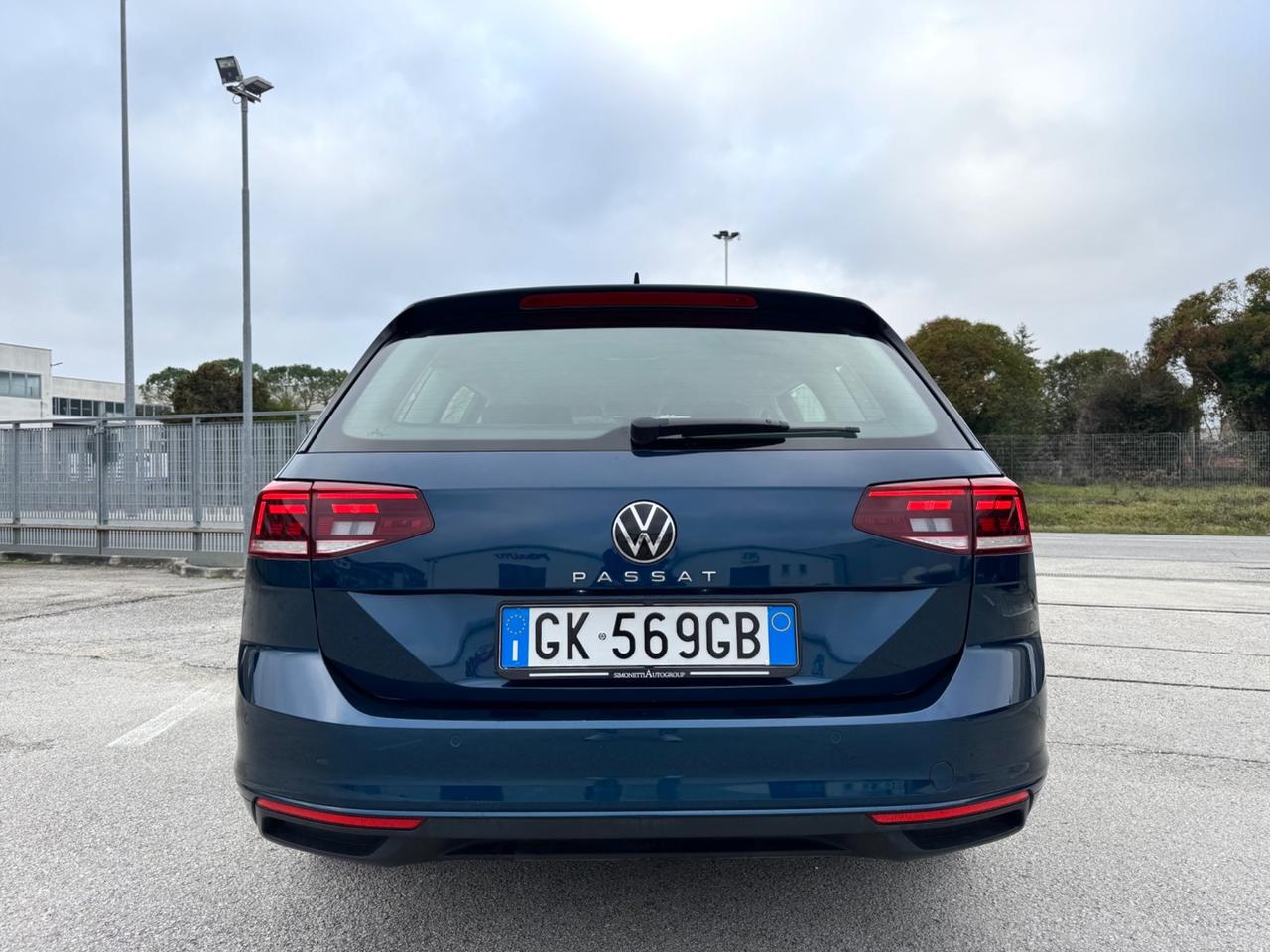 VOLKSWAGEN PASSAT 2.0 Tdi EVO Dsg-Virtual Led Navi