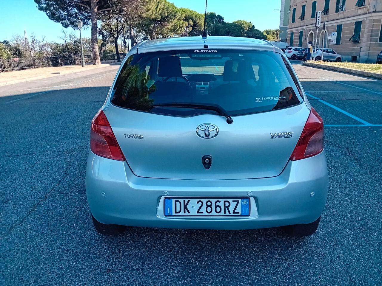 Toyota Yaris 1.3 5 porte