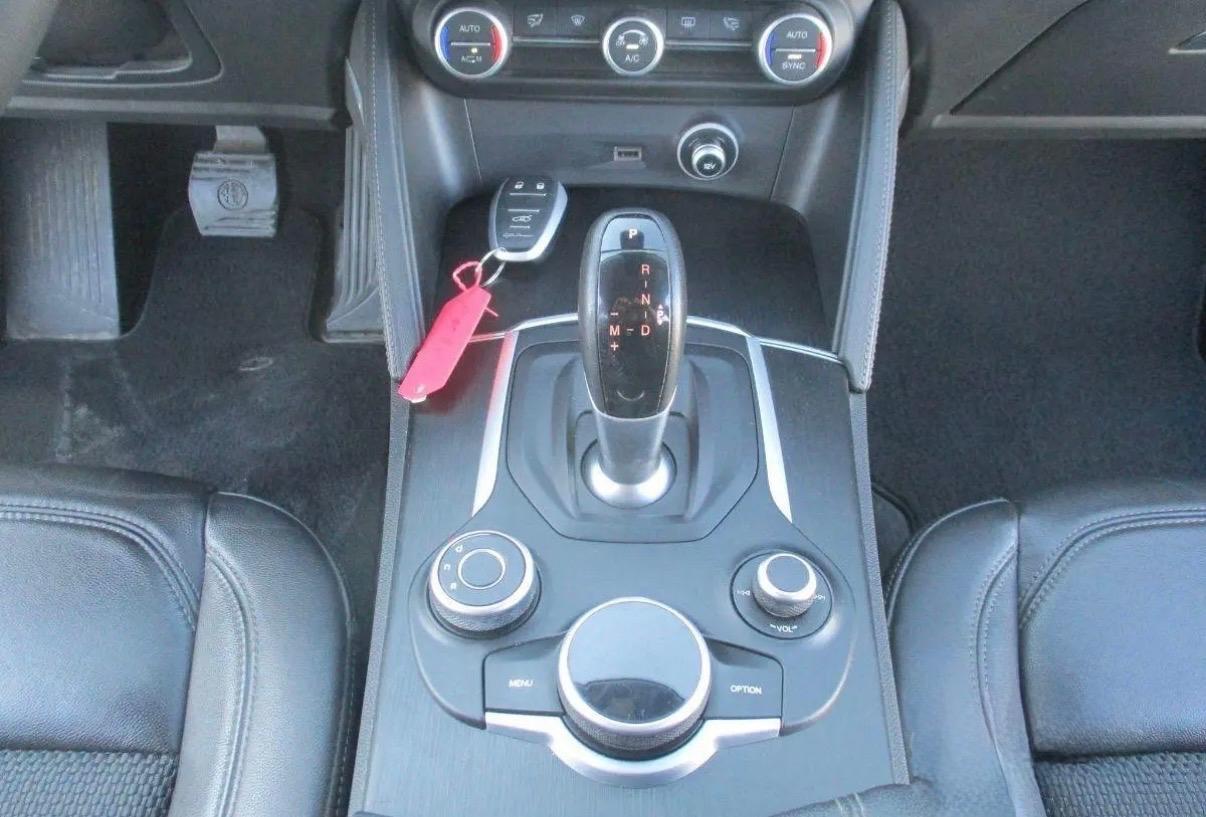 Alfa Romeo Stelvio 2.2 Turbodiesel 210 CV AT8 Q4 Executive