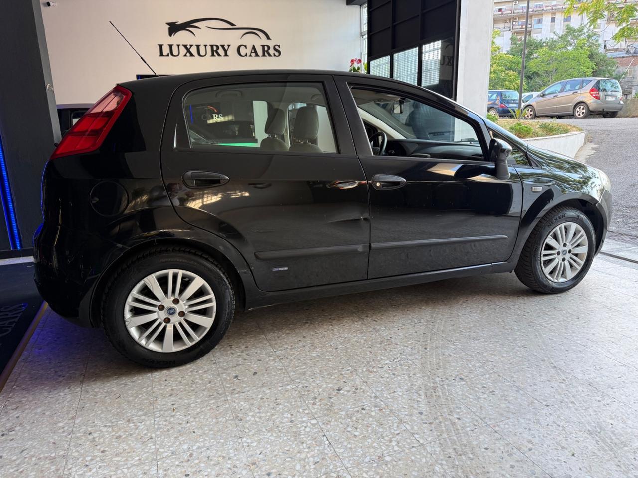 Fiat Grande Punto 1.3 MJT 90 CV Neopat Emotion