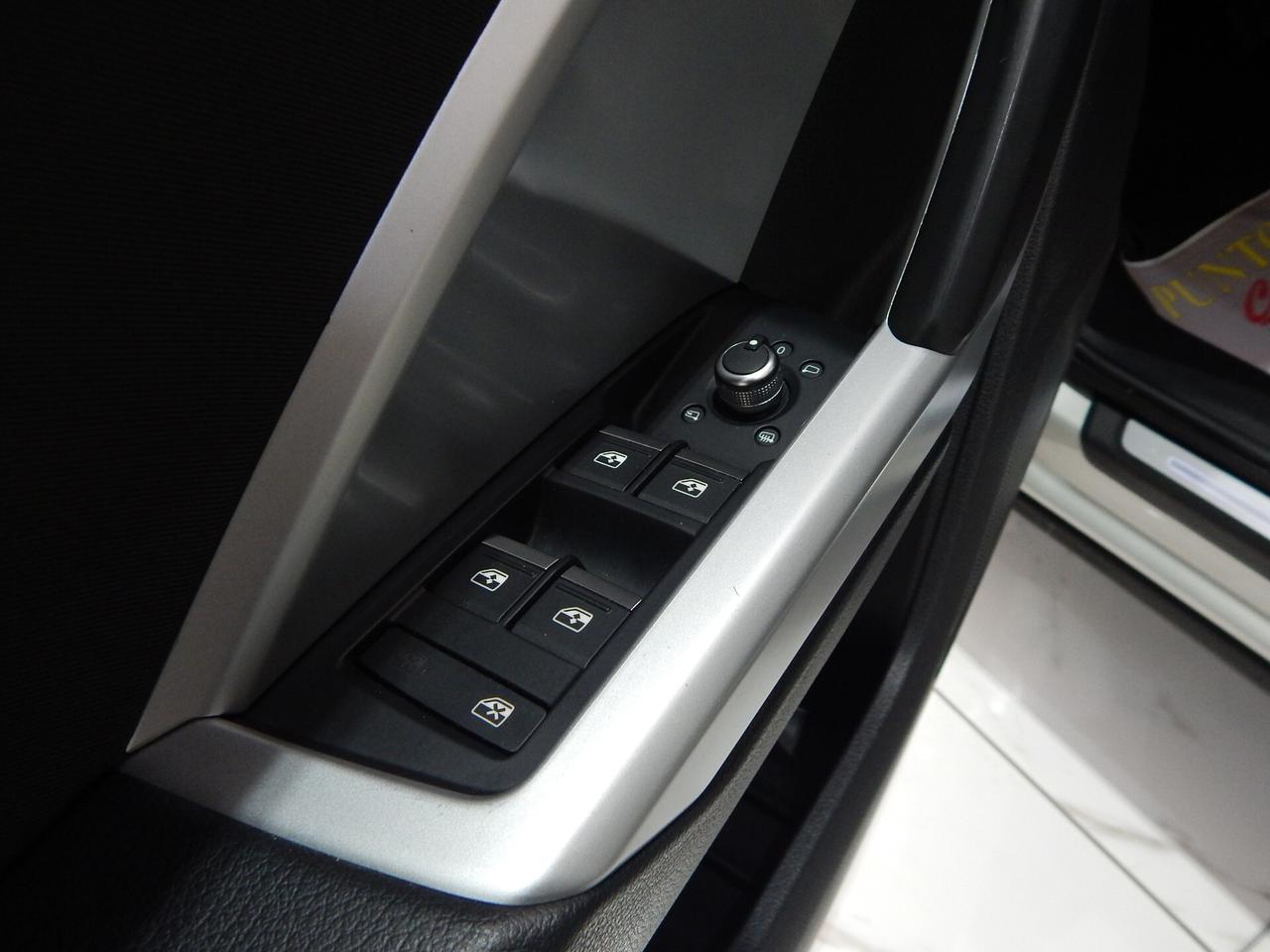 Audi Q3 SPB Sportback 2.0 TDI S-Line Edition Quattro TETTO