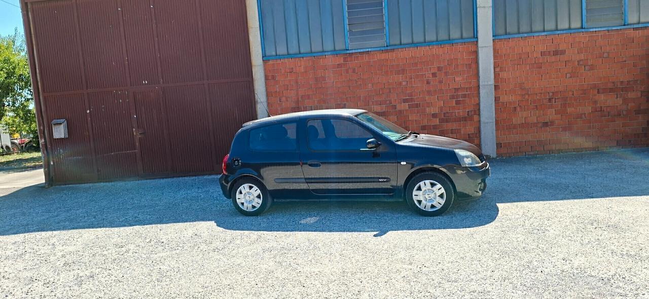 CLIO 1.2 FULL IDEALE X NEOPATENTATI