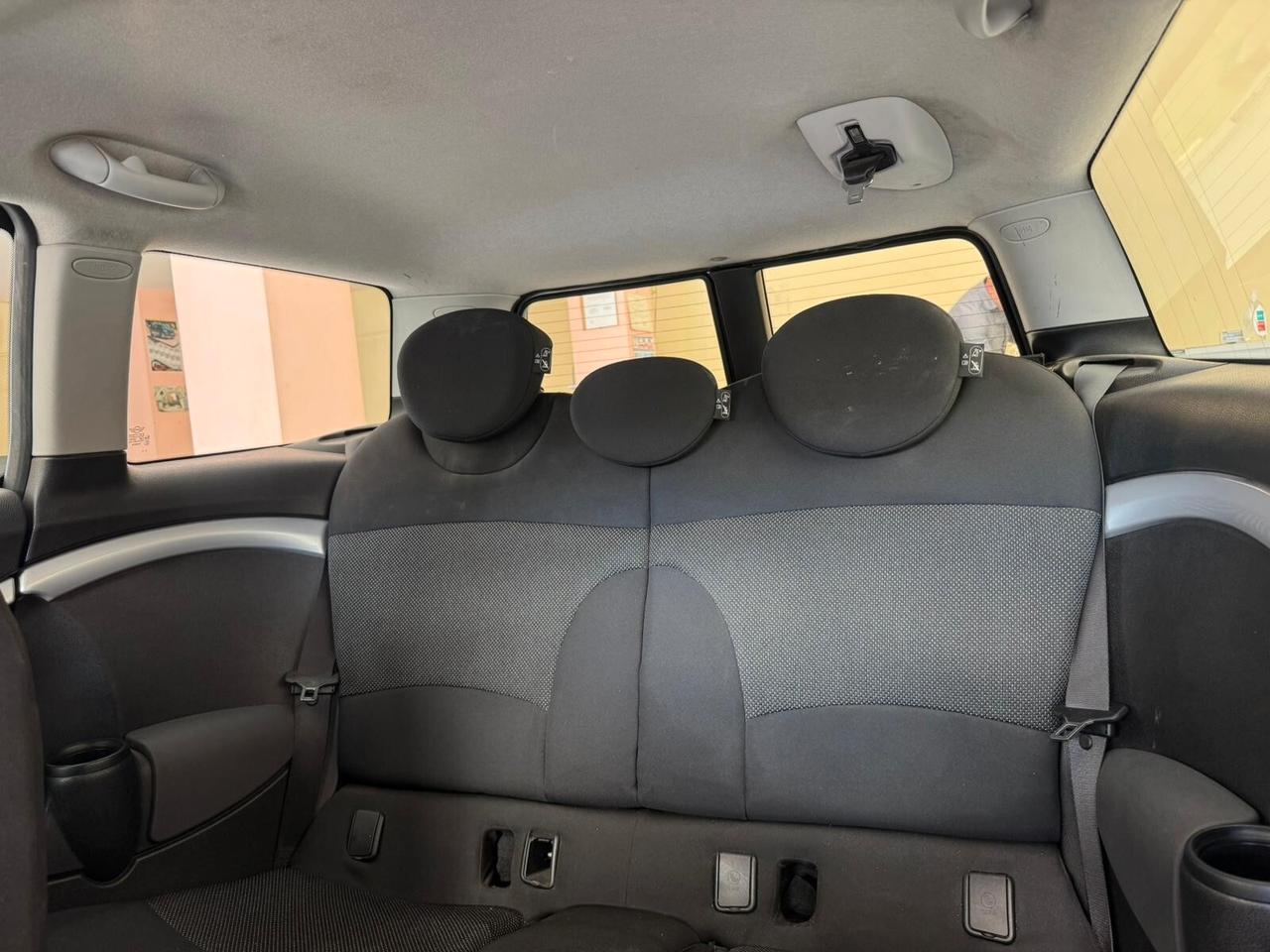 Mini Cooper Clubman 1.6 16V Chili