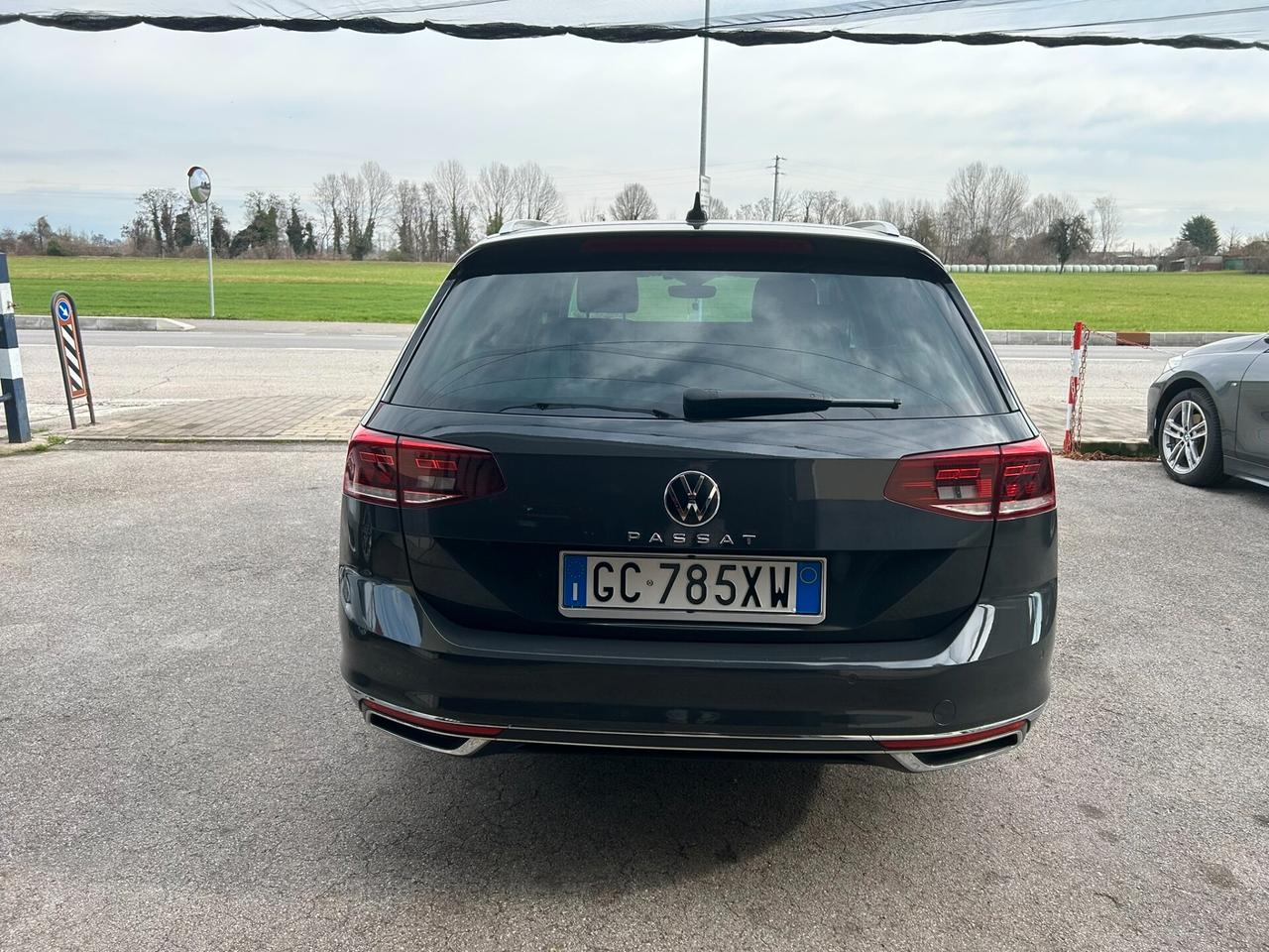 VW PASSAT VARIANT 2.0 TDI 150CV DSG Elegance