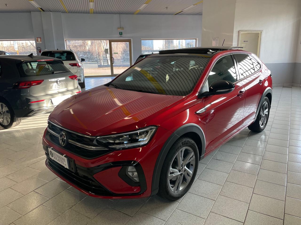 Volkswagen Taigo 1.0 TSI 115 CV DSG R-Line Fari Matrix