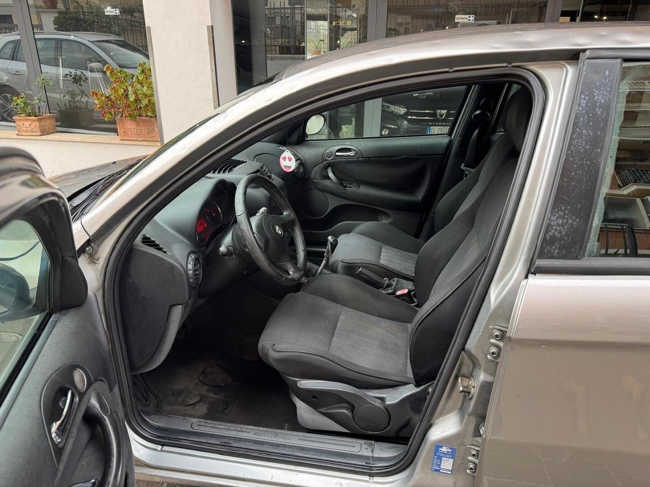 ALFA ROMEO 147 1.6 16V TS 5 porte Distincite GPL