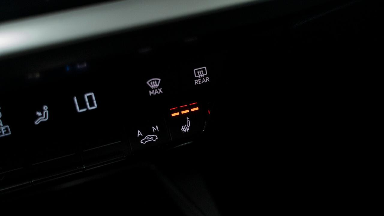 Audi A3 SPB 35 TDI S TRONIC SPORT BLACK EDITION NAVI FULL
