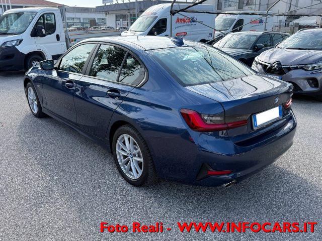 BMW 330 e Plug-In-Hybrid Business Advantage PROMO