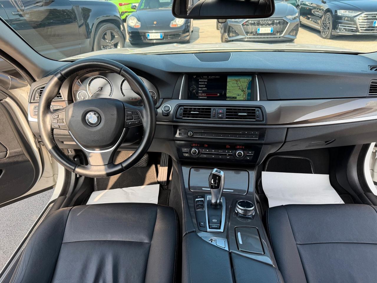 Bmw 530 530dA 258CV Touring Modern/TETTO/PELLE/NAVI
