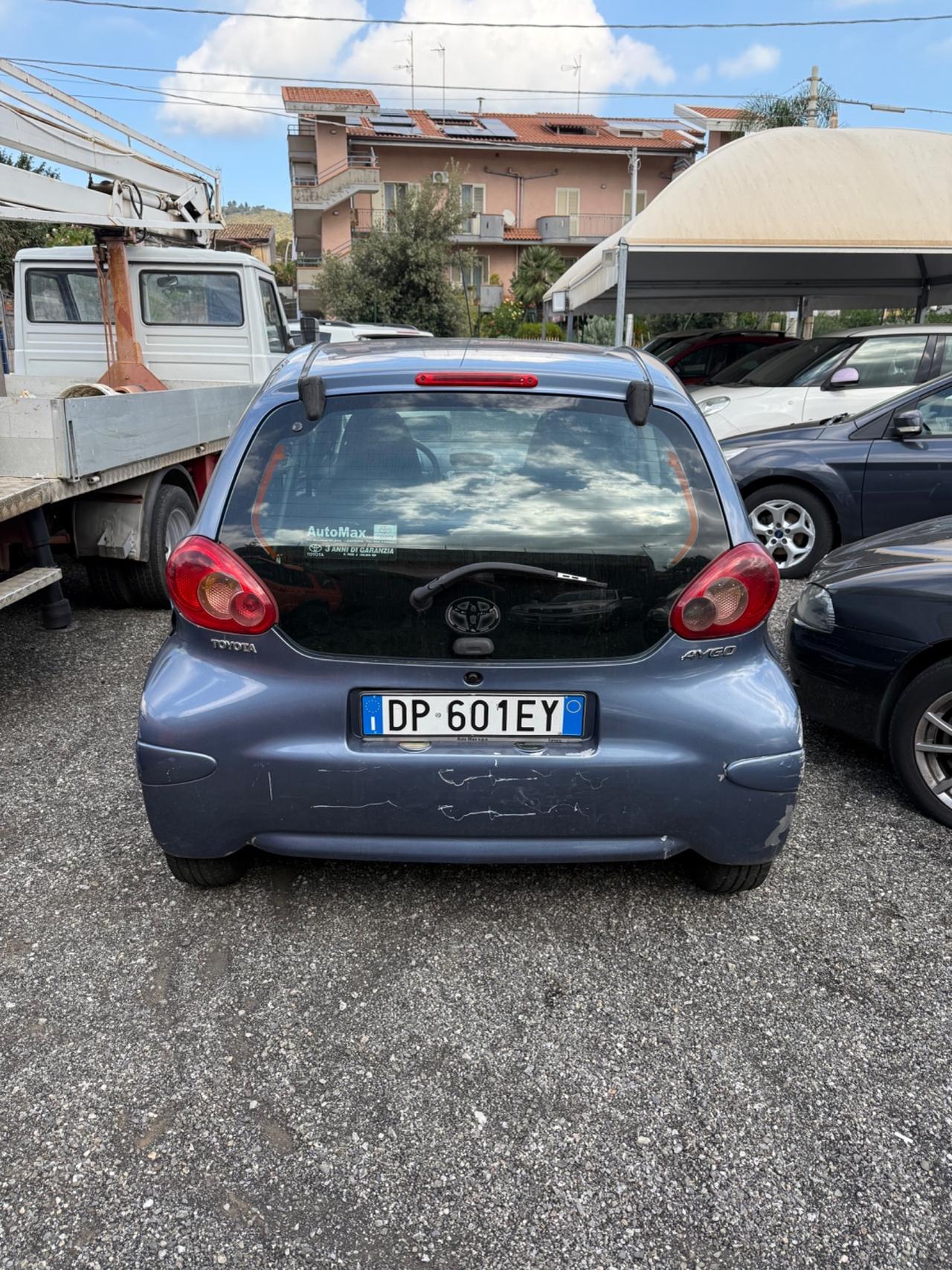 Toyota Aygo 1.0 benzina 5 porte