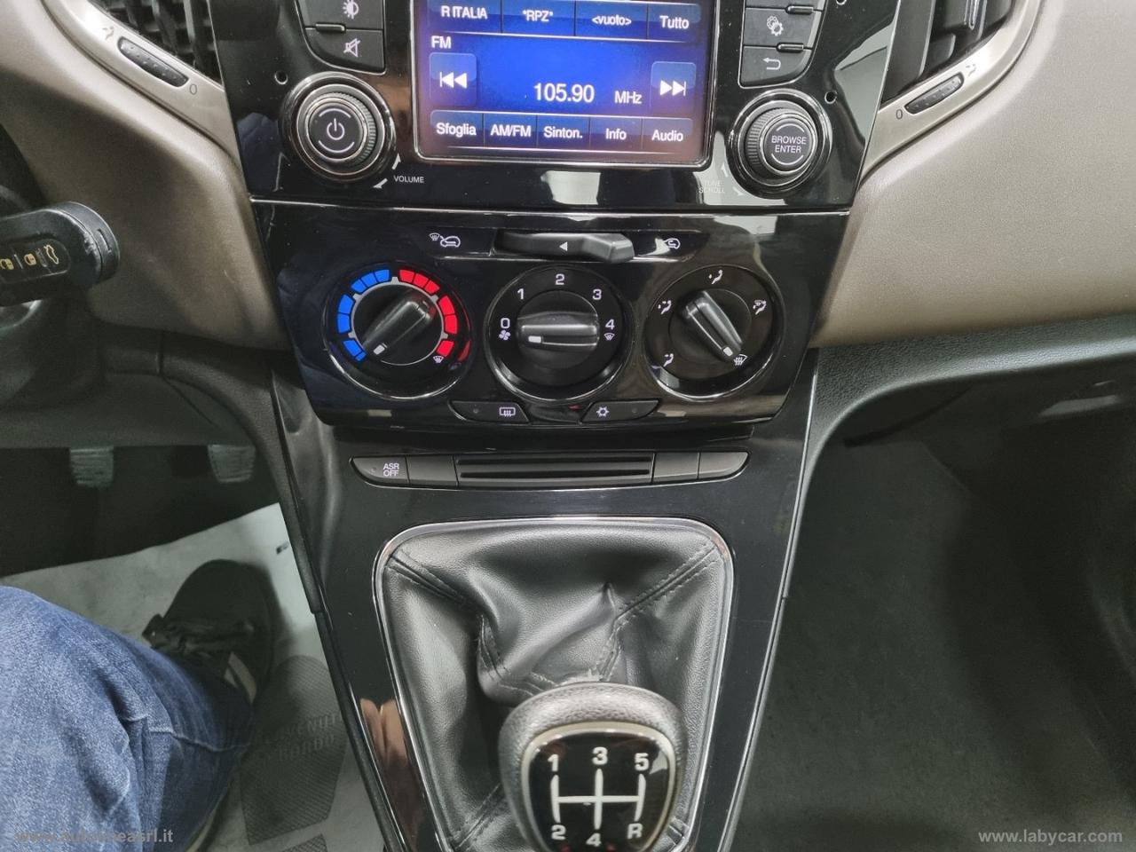 LANCIA Ypsilon 1.3 MJT 95 CV 5p. S&S Gold