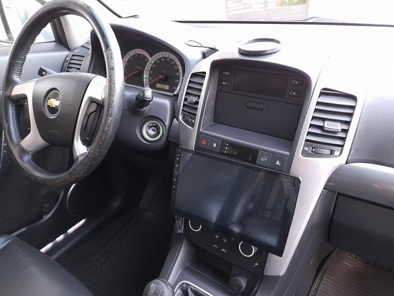 Chevrolet Captiva 4X4 7 POSTI