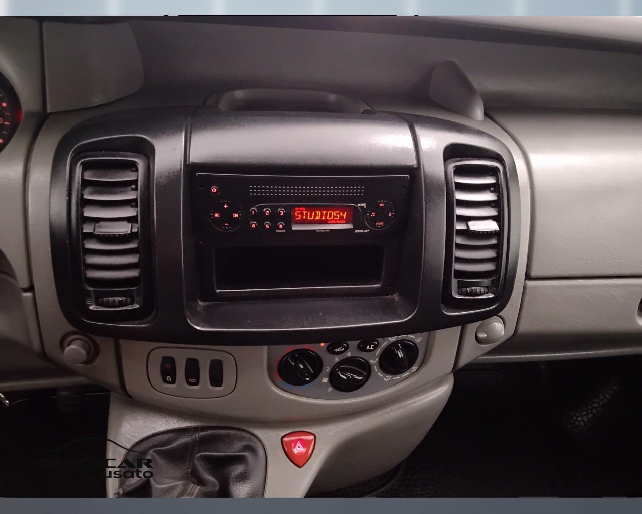 RENAULT Trafic II 27 2006 - trafic T27 2.0 dci 90cv L1H1
