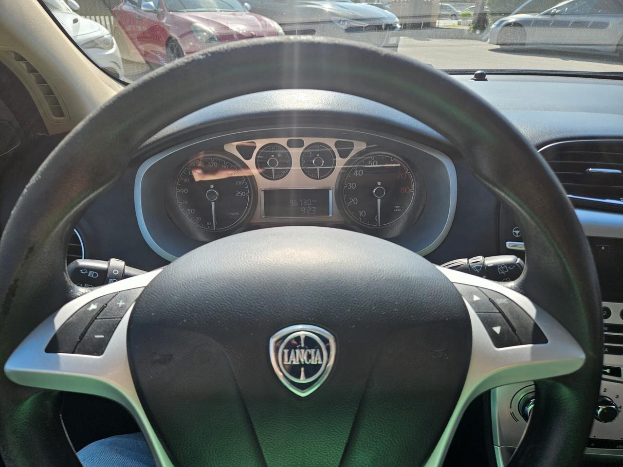 Lancia Delta 1.4 T-Jet 120 CV Argento