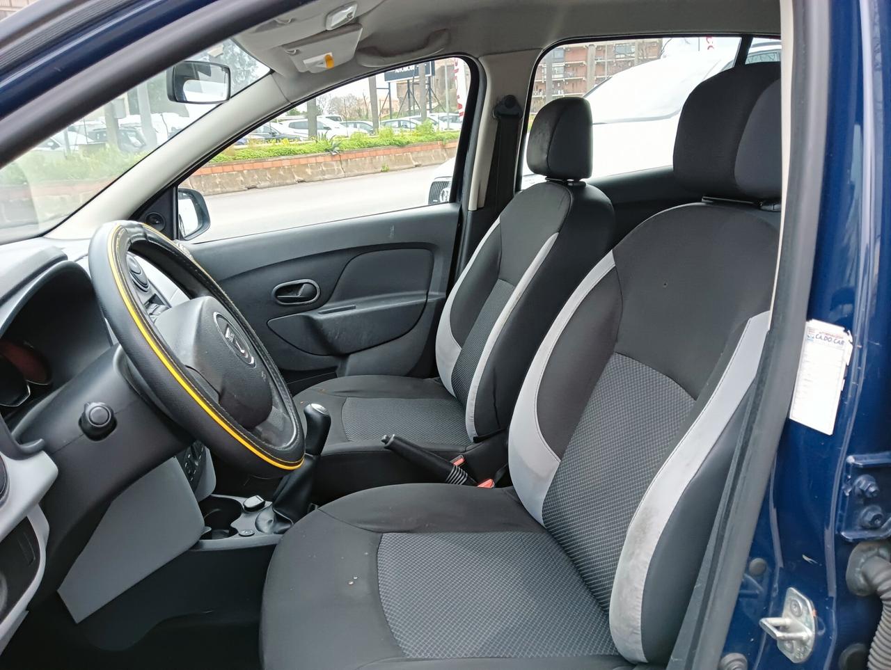 Dacia Sandero 1.2 GPL 75CV