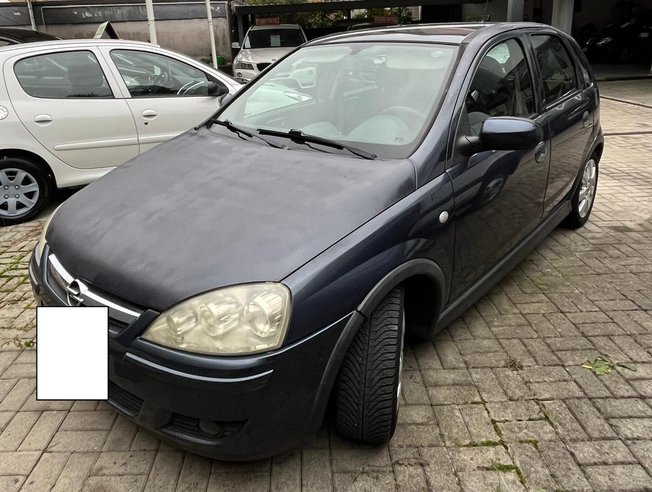 OPEL CORSA 1.2 BENZINA 5 PORTE ANCHE PER NEOPATENTATI