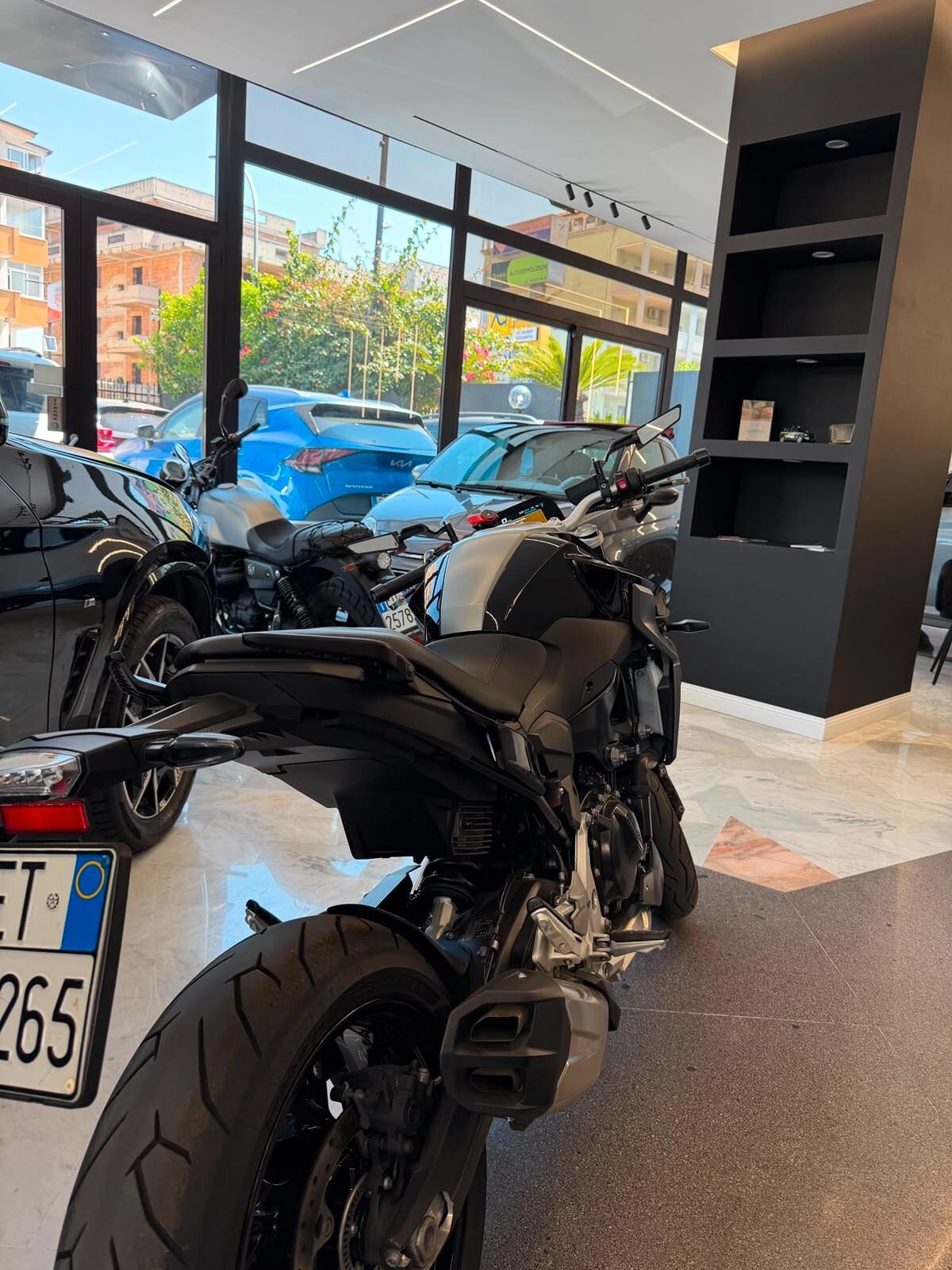 Bmw F 900 R