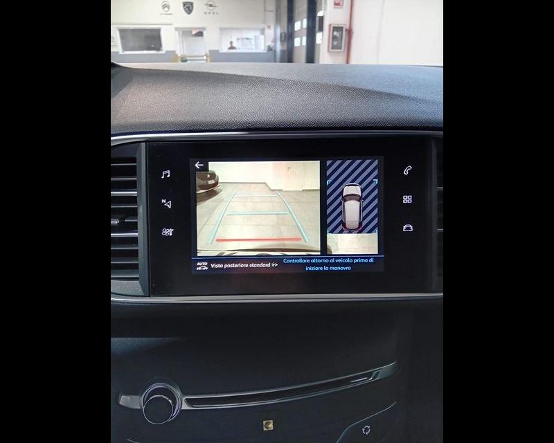 Peugeot 308 II 2018 5p 1.5 bluehdi Business Adas s&s 130cv eat6