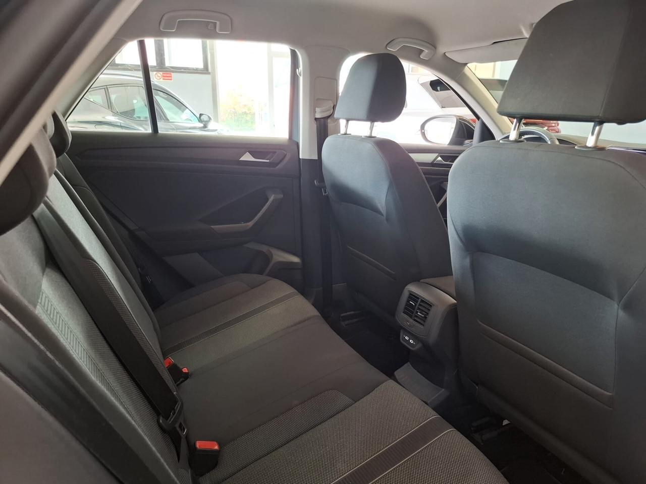 Volkswagen T-Roc Benzina Manuale